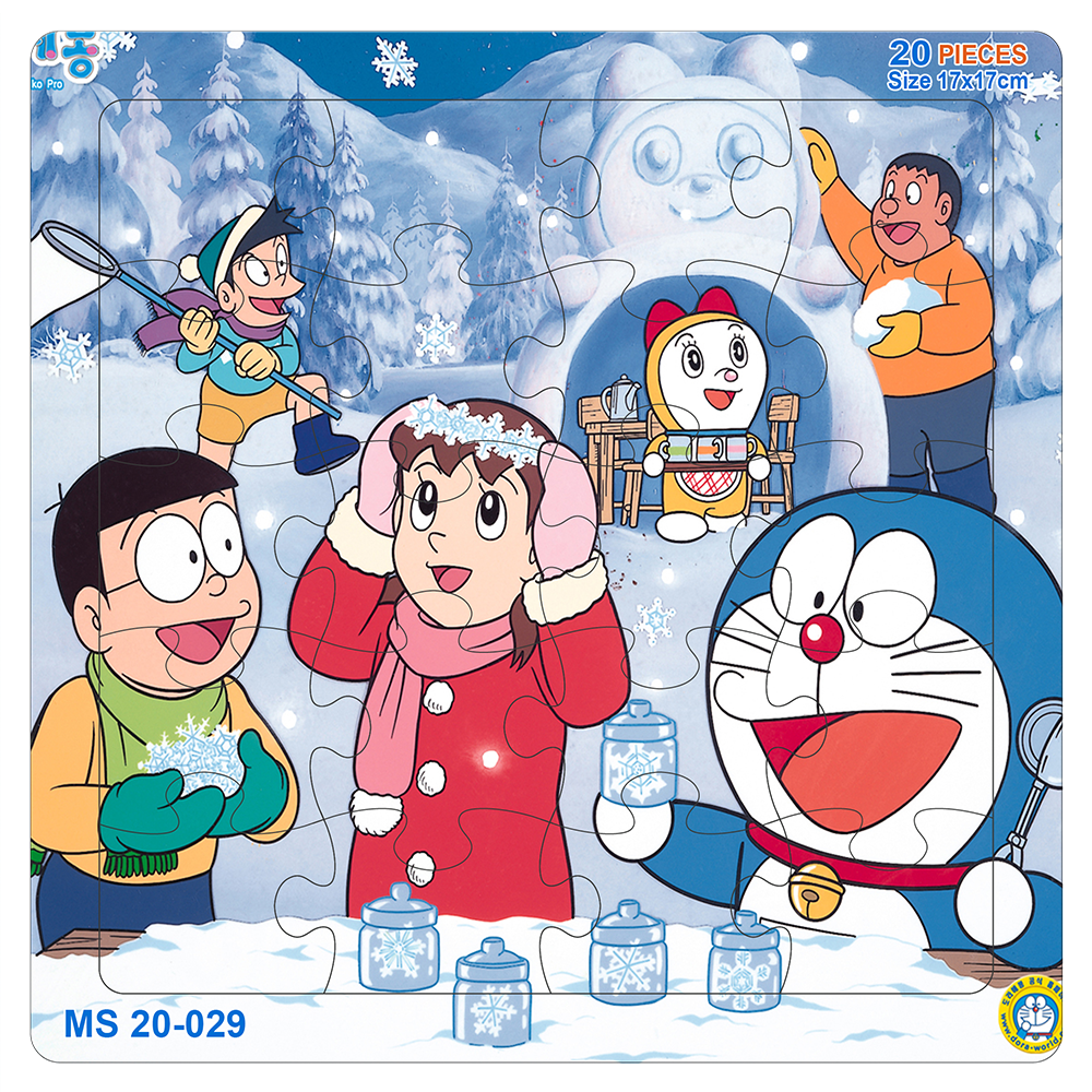 Doraemon chơi tuyết